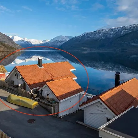 別荘 Fjord Faleide ストリン