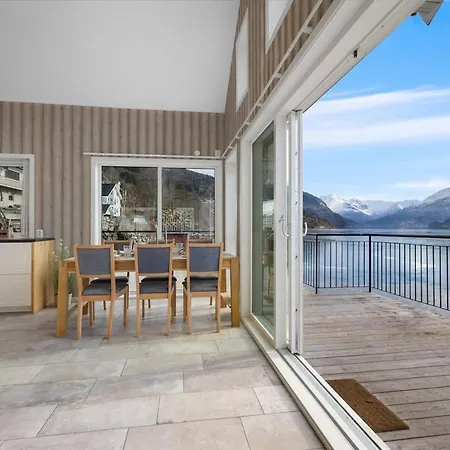 Fjord Faleide 別荘 ストリン