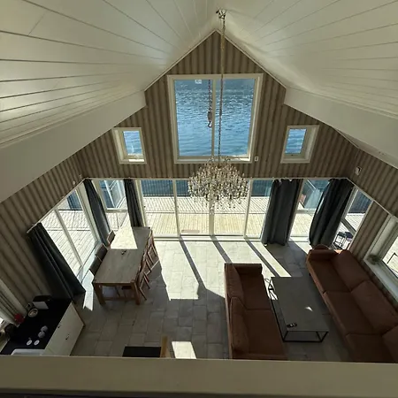 別荘 Fjord Faleide ストリン