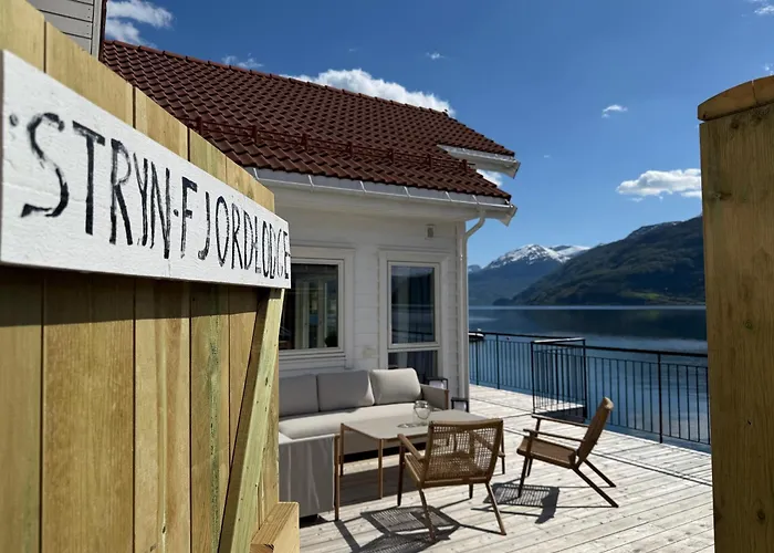 度假居 Fjord Faleide